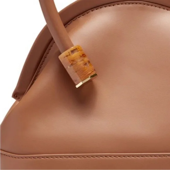 Like NEW Louise et Cie Isel Leather Toasted Almond Frame Novelty Curve Handle - Picture 4 of 13